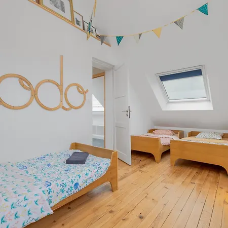 Grande Maison Familiale à 300 Mètres De La ! Casa vacanze *