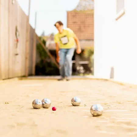Chezdamdam - La Du Thar - 300m Piscine Babyfoot Arcade Pingpong Pétanque Saint-Pair-sur-Mer