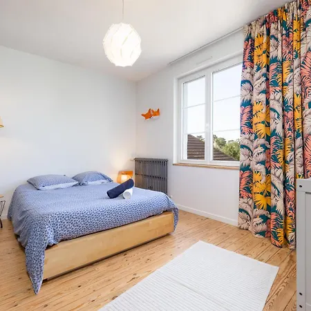 Chezdamdam - La Du Thar - 300m Piscine Babyfoot Arcade Pingpong Petanque